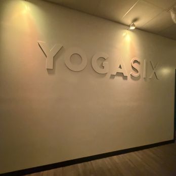 YogaSix Palm Beach Gardens - Inside studio - Yoga Near Me - Palm Beach Gardens, Florida YogaSix Palm Beach Gardens - Inside studio - Yoga Near Me - Palm Beach Gardens, Florida
