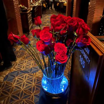 Hugo's Cellar - Beautiful roses at the front door . - American Near Me - Las Vegas, Nevada Hugo's Cellar - Beautiful roses at the front door . - American Near Me - Las Vegas, Nevada