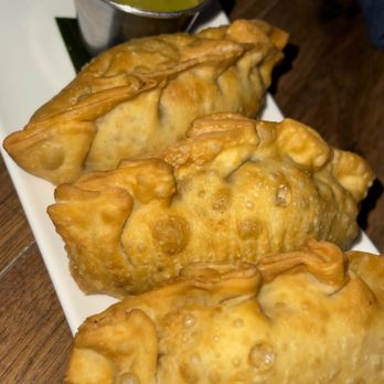 Suyo Gastrofusion - empanadas - Asian Fusion Near Me - Bronx, New York Suyo Gastrofusion - empanadas - Asian Fusion Near Me - Bronx, New York