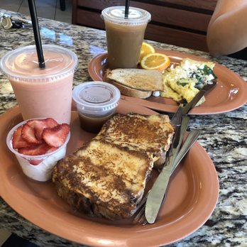 Kneaders Bakery & Cafe - Cafes Near Me - Colorado Springs, Colorado