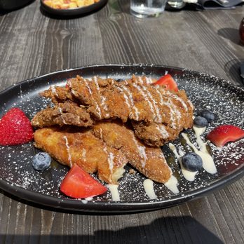 Honey Uninhibited - Covington - Half chick - Breakfast & Brunch Near Me - Covington, Kentucky