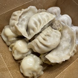 Potstickers / SuiMai pork / SuiMai Pork with Quail egg / Har Gow Potstickers / SuiMai pork / SuiMai Pork with Quail egg / Har Gow