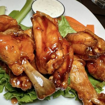 110 Grill Manchester - GF Maple BBQ wings - Gluten-Free Near Me - Manchester, Connecticut 110 Grill Manchester - GF Maple BBQ wings - Gluten-Free Near Me - Manchester, Connecticut