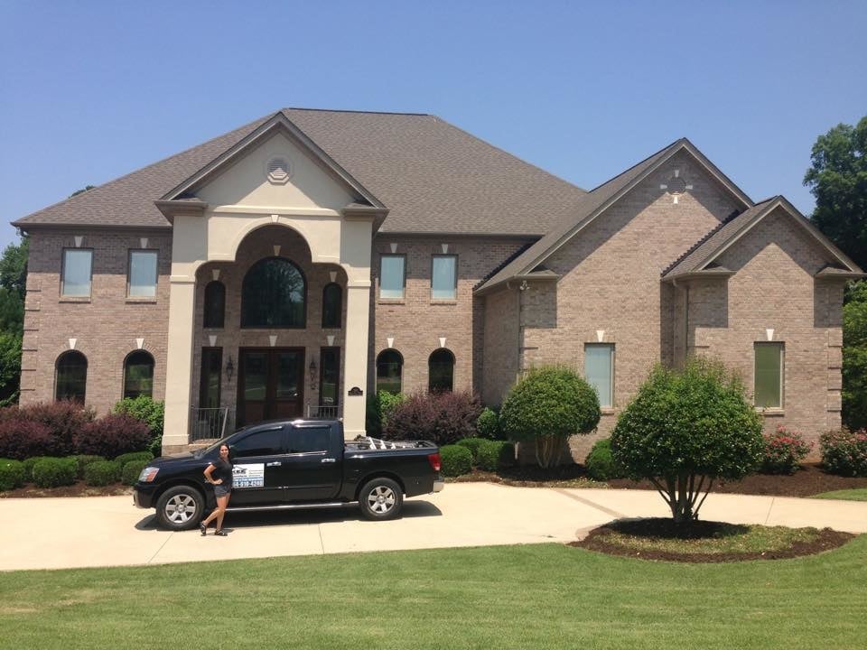 Slide of KEE Roofing