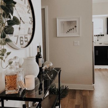The Kelvin Apartments - Living room wall - Apartments Near Me - Irvine, California