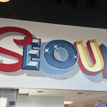 Seoul Taco - Decor - Food Trucks Near Me - St. Louis, Missouri