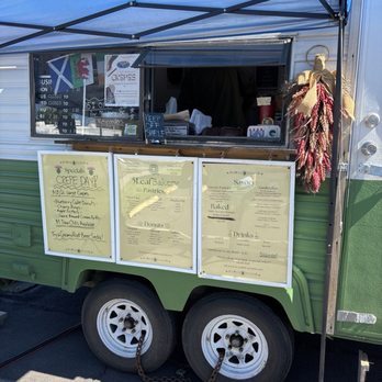 5 Leaf Bakery - Menu - Food Trucks Near Me - La Pine, Oregon