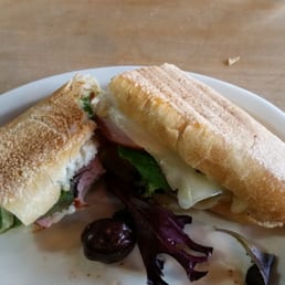 Macrina Demi Baguette