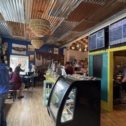 Patty Cakes Cafe & Roasting - Another inside picture.