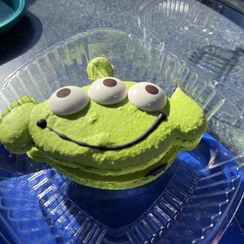 Alien Pizza Planet - Alien Macarooooon - Pizza Near Me - Anaheim, California Alien Pizza Planet - Alien Macarooooon - Pizza Near Me - Anaheim, California
