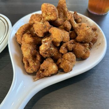 Lincoln Park Grill - Cauliflower Bud and AWESOME!!! - Breakfast & Brunch Near Me - Lincoln Park, Michigan Lincoln Park Grill - Cauliflower Bud and AWESOME!!! - Breakfast & Brunch Near Me - Lincoln Park, Michigan