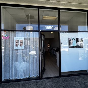 Kavini Skincare - Store front - Acne Treatment Near Me - San Bruno, California Kavini Skincare - Store front - Acne Treatment Near Me - San Bruno, California