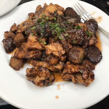Pizza Gourmet Restaurant - Balsamic Chicken and sausage - Italian Near Me - Mamaroneck, New York