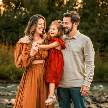 Karla Winer Photography - Family Session | Eugene & Springfield Oregon Family Photography - Session Photography Near Me Karla Winer Photography - Family Session | Eugene & Springfield Oregon Family Photography - Session Photography Near Me
