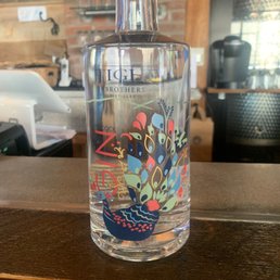 Peacock gin Peacock gin