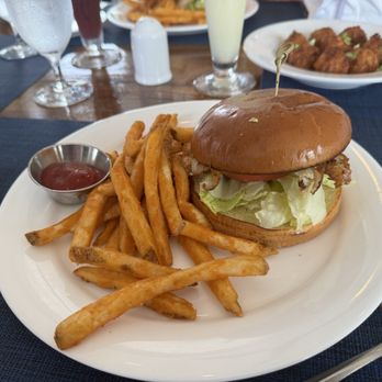 Lifesaving Station - Best fish I've had yet - Breakfast & Brunch Near Me - Duck, North Carolina