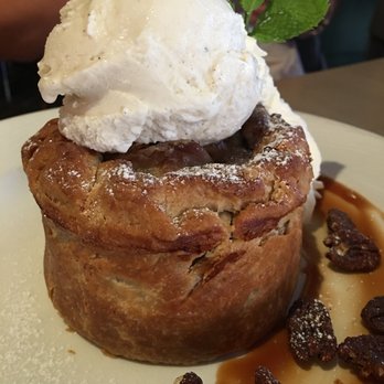 Great Maple - Very good apple pie - New American Near Me - Newport Beach, California