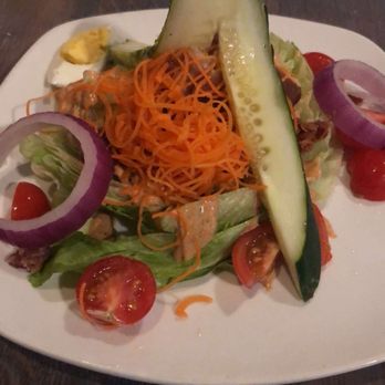 Grill 211 - Wedge side salad w/ Cajun ranch - American Near Me - Paducah, Kentucky