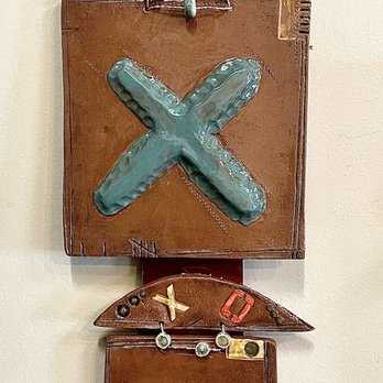 Funkytown Pottery - Art Galleries Near Me - Cambria, California