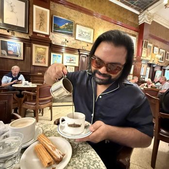 Café Tortoni - Coffee & Tea Near Me - Buenos Aires, C Café Tortoni - Coffee & Tea Near Me - Buenos Aires, C
