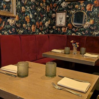 Frida Midtown - Mexican Near Me - New York, New York