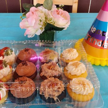 We Cupcake - Cupcakes Near Me - Inglewood, California We Cupcake - Cupcakes Near Me - Inglewood, California