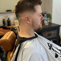 Beardsley's Barber Shop - Mid skin drop fade