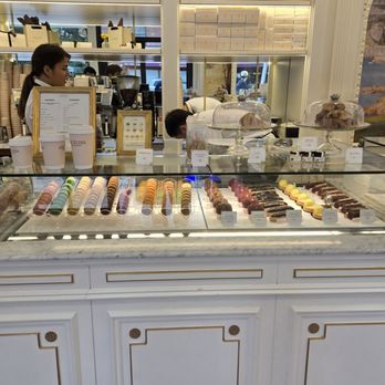 Angelina Paris - Patisserie/Cake Shop Near Me - New York, New York Angelina Paris - Patisserie/Cake Shop Near Me - New York, New York