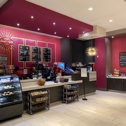 The Guest House At Graceland - Coffee/pastry shop