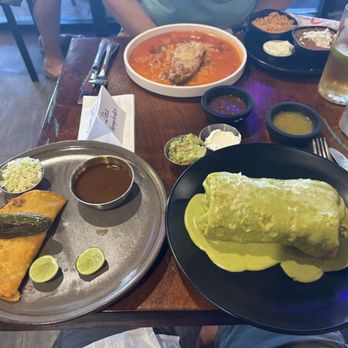 Amelias Mexican Kitchen - Quesabirria Taco Chicken Grilled (burro) 1 CHILE RELLENO & RICE AND BEANS - Mexican Near Me - Tucson, Arizona Amelias Mexican Kitchen - Quesabirria Taco Chicken Grilled (burro) 1 CHILE RELLENO & RICE AND BEANS - Mexican Near Me - Tucson, Arizona