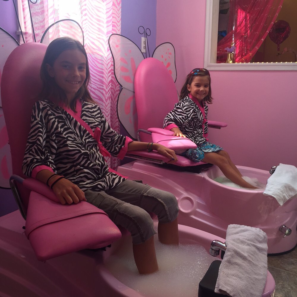 Twinkle Twinkle Little Spa - Ice cream pedicures - Day Spas Near Me - Parkville, Maryland Twinkle Twinkle Little Spa - Ice cream pedicures - Day Spas Near Me - Parkville, Maryland