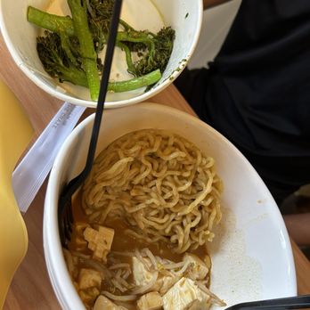 JINYA Ramen Bar - Alpharetta - Flying harvest vegan - Ramen Near Me - Alpharetta, Georgia JINYA Ramen Bar - Alpharetta - Flying harvest vegan - Ramen Near Me - Alpharetta, Georgia