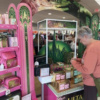 Ulta Beauty - Cosmetics & Beauty Supply Near Me - Houston, Texas Ulta Beauty - Cosmetics & Beauty Supply Near Me - Houston, Texas