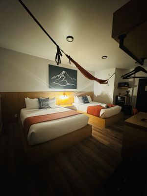 LOGE Leavenworth Downtown by null