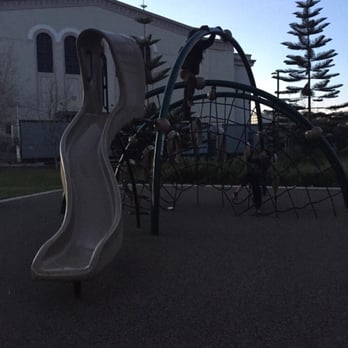 Peralta Park - Parks Near Me - Oakland, California Peralta Park - Parks Near Me - Oakland, California