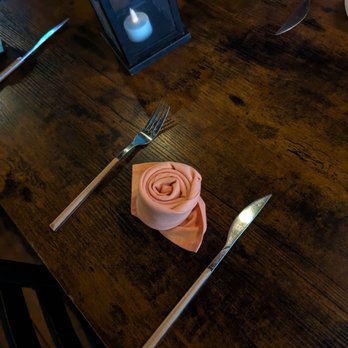 The Apothecary - Rose napkins on tables - Psychics Near Me - New Orleans, Louisiana The Apothecary - Rose napkins on tables - Psychics Near Me - New Orleans, Louisiana