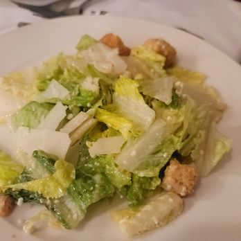Il Fornaio - Romaine lettuce with grated grana pradano and croutons and caesar dressing - Italian Near Me - Del Mar, California