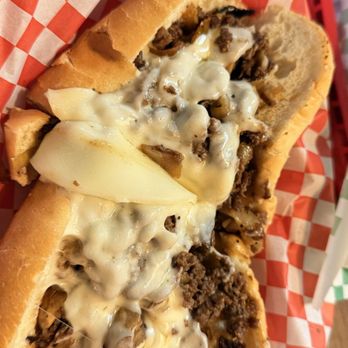 Red Wagon Burger - *Combo Philly Steak * - Fish & Chips Near Me - Puyallup, Washington