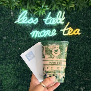 Boba Box - Black Milk Tea with boba - Coffee & Tea Near Me - Monrovia, California