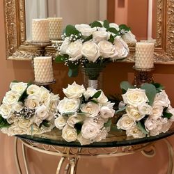 Dancing Florista - Bridesmaid Bouquets