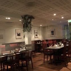 Naboen Pub & Restaurant