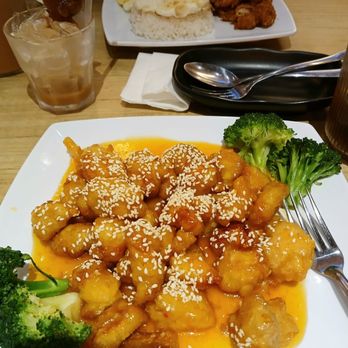 Cafe 11 - Sesame chicken - Hong Kong Style Cafe Near Me - Katy, Texas