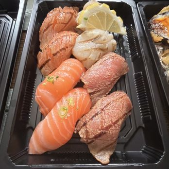 Rocky Yama Sushi - Beautiful nigiri set! Top - Salmon Aburi and Hotate Aburi Bottom - Salmon Nigiri and O-toro Aburi - Japanese Near Me - Denver, Colorado Rocky Yama Sushi - Beautiful nigiri set! Top - Salmon Aburi and Hotate Aburi Bottom - Salmon Nigiri and O-toro Aburi - Japanese Near Me - Denver, Colorado