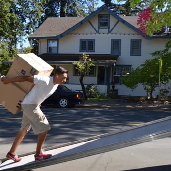 Movers of Excellence - Movers Near Me Movers of Excellence - Movers Near Me