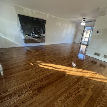 Luciano's Hardwood Flooring - Flooring Near Me - Itasca, Illinois