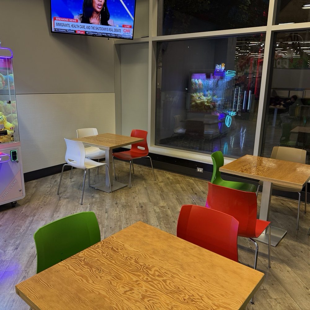 PriceSmart Foods - Seating areas for lunch and dinner - International Grocery Near Me - Burnaby, British Columbia PriceSmart Foods - Seating areas for lunch and dinner - International Grocery Near Me - Burnaby, British Columbia
