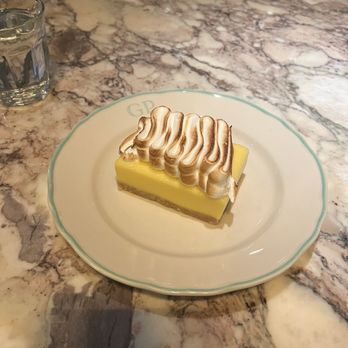 Green Point Seafood and Oyster Bar - Lemon Bar - Seafood Near Me - Dallas, Texas