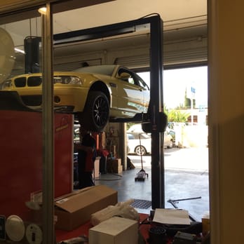 Hamlet's BMW Service - Auto Repair Near Me - Glendale, California Hamlet's BMW Service - Auto Repair Near Me - Glendale, California