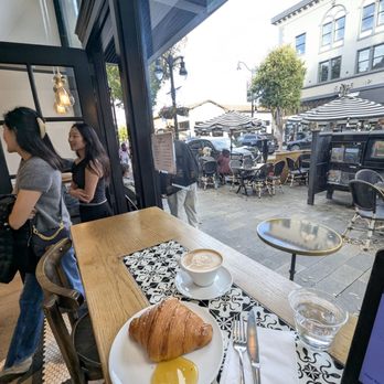 Maison Alyzée - Bakeries Near Me - Burlingame, California Maison Alyzée - Bakeries Near Me - Burlingame, California