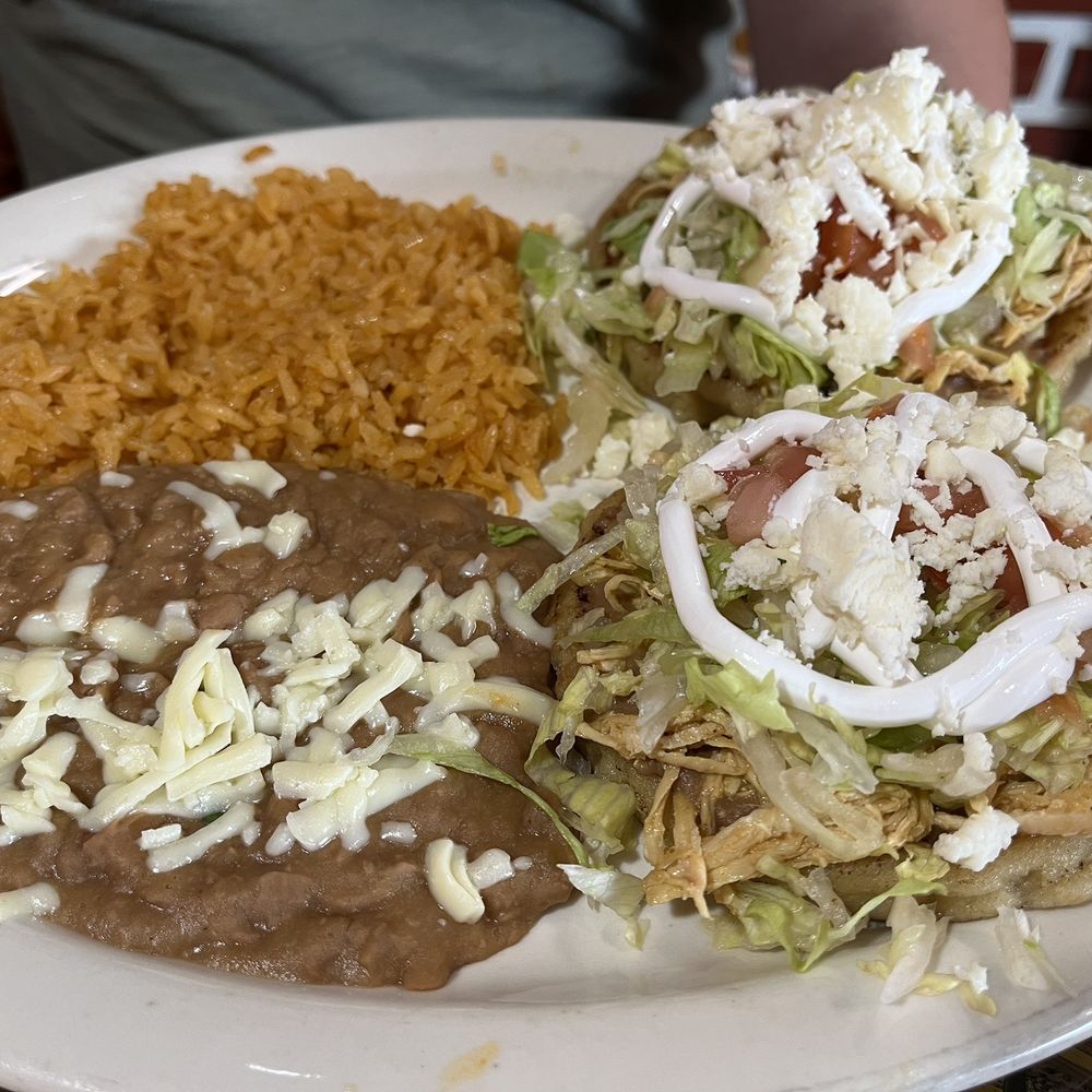 Tampico’s Mexican Grill - Chicken Sopes with rice and beans - Mexican Near Me - Mishawaka, Indiana Tampico’s Mexican Grill - Chicken Sopes with rice and beans - Mexican Near Me - Mishawaka, Indiana